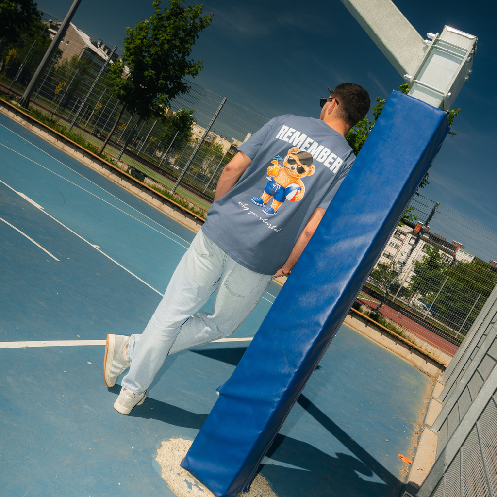 MEN REMEMBER T-SHIRT