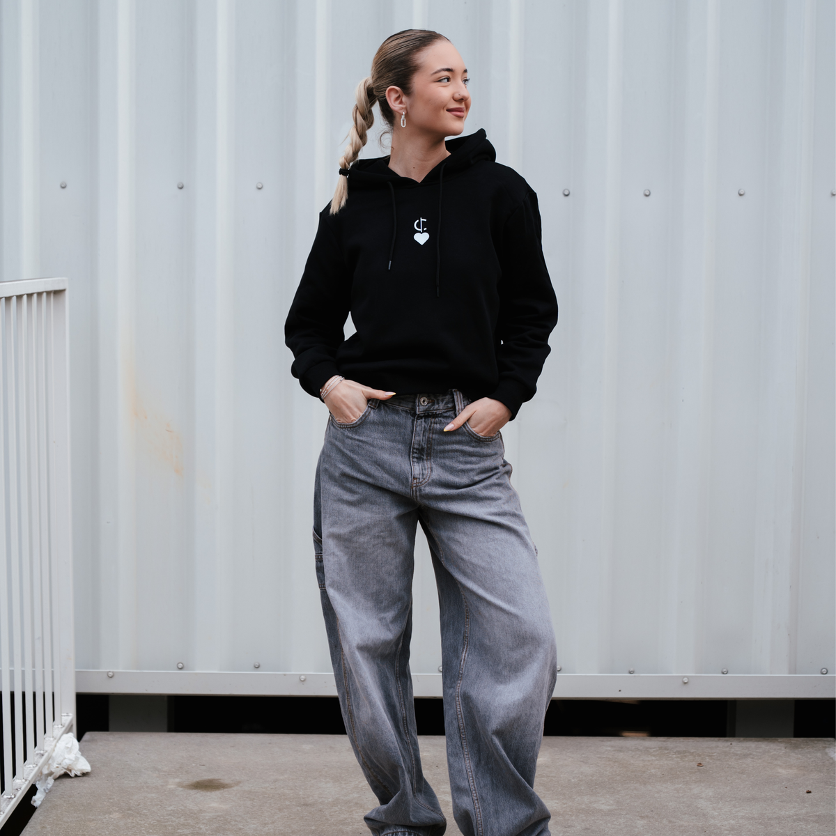 WOMEN HEART HOODIE